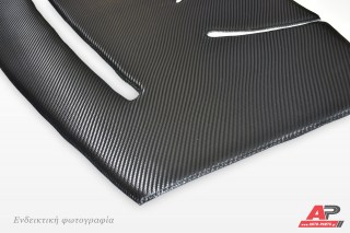 Κάλυμμα Ταμπλό από Carbon, Μαύρο χρώμα, Κοντινή Εικόνα Υλικού και ραφής – Φωτογραφία από auto-parts.gr
