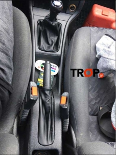 Οι φούσκες τοποθετημένες σε Opel Corsa B - Φωτογραφία τραβηγμένη από TROP.gr